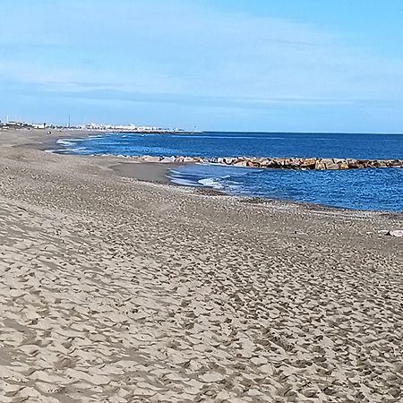 Logement Plage Saint-Cyprien  Exteriér fotografie